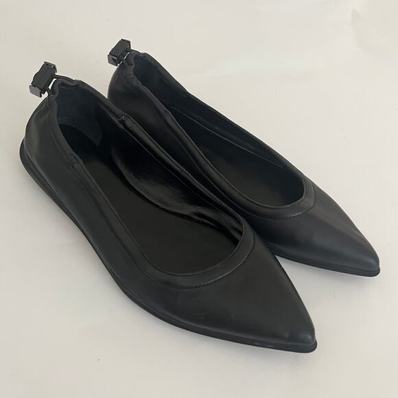 Vince Camuto 'Bendreta' Women's 8.5M Pointy Toe Leather Ballet Flat Comfortable - Picture 3 of 9